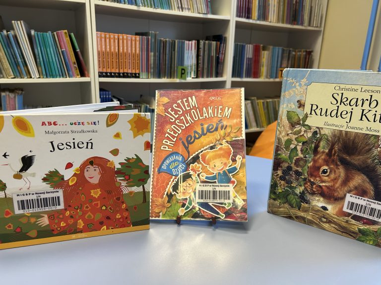 Niezapominajka w bibliotece